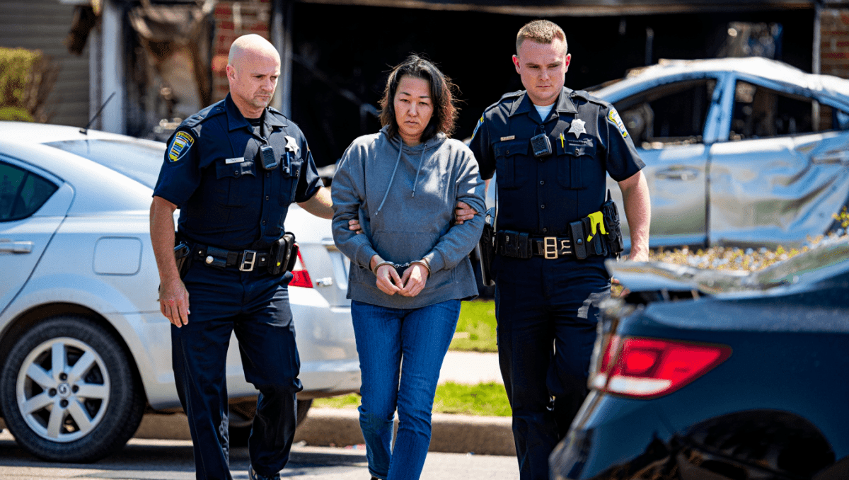 Kankakee police arrest woman following structure fire