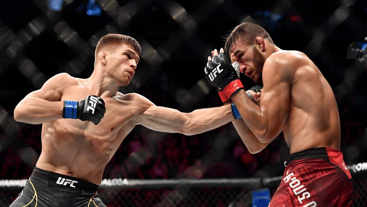 Mason Jones vs. Axel Sola Saved UFC London With Fight of the Night Performance