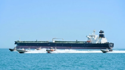Oil prices sink and stocks rally worldwide on hopes for a reopening of the Strait of Hormuz