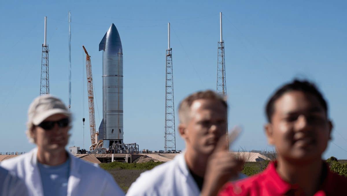 SpaceX tries to launch a bigger version of Starship but hits a series of last-minute problems