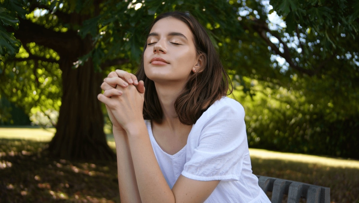 Study reveals unexpected health benefits after 5 minutes of prayer