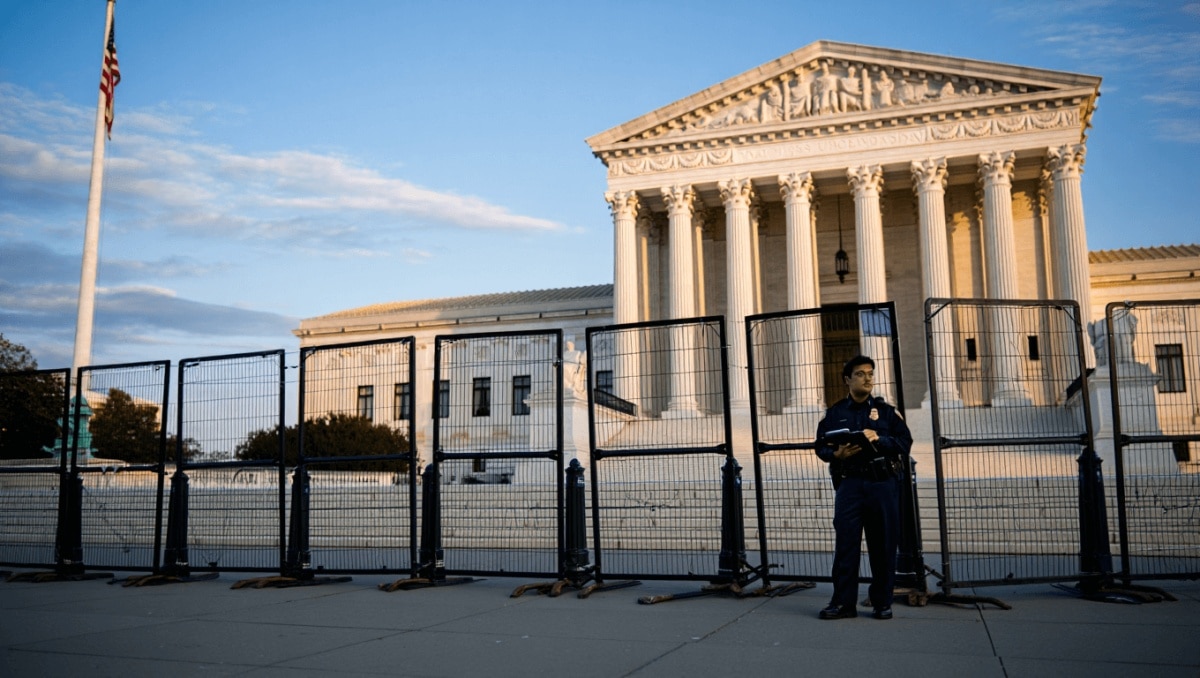 Supreme Court sides with Trump administration on federal regulation of telecom companies